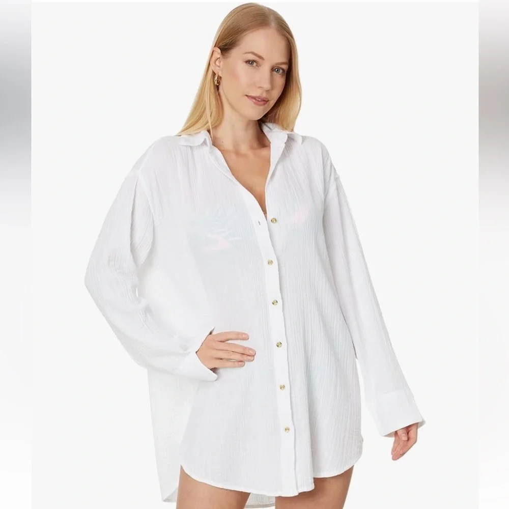 Lilly pulitzer White Button-Up Swim Cover-Up Sz M 100% cotton soft and classic